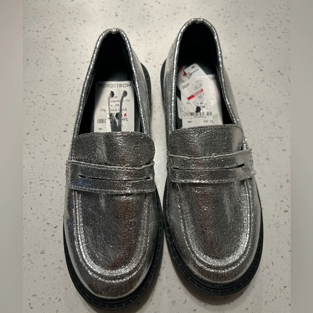 Nordstrom Silver Kids 2 Loafer - Picture 1 of 8